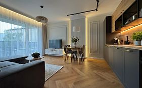 Apartament Lunaria Staszica Free Parking